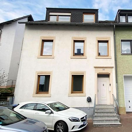 Zentrale Ferienwohnung Trier-Euren Mit Heimkino, Kueche, Wallbox & Kostenlose Fahrraeder 외부 사진